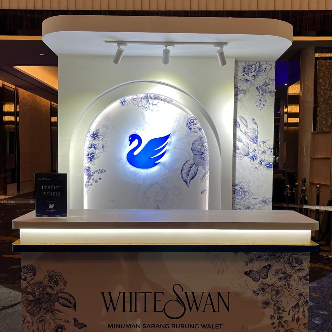 White Swan - Image 2